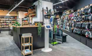 Borne Check-In en boutique moderne