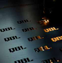 Découpe laser logo QBL