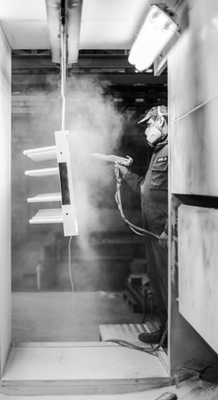 Laquage poudre en cabine